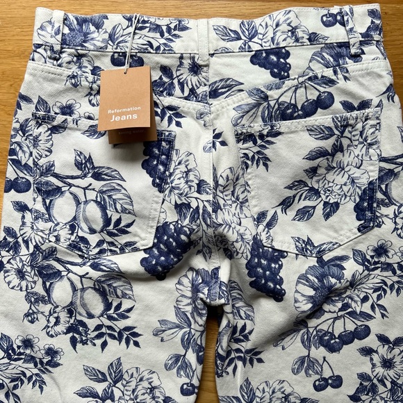 NWT!! REFORMATION Cynthia Toile High Rise Straight Jeans - Monaco - Picture 2 of 3